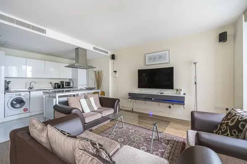 3 Bedroom Flat to Rent Paddington Basin