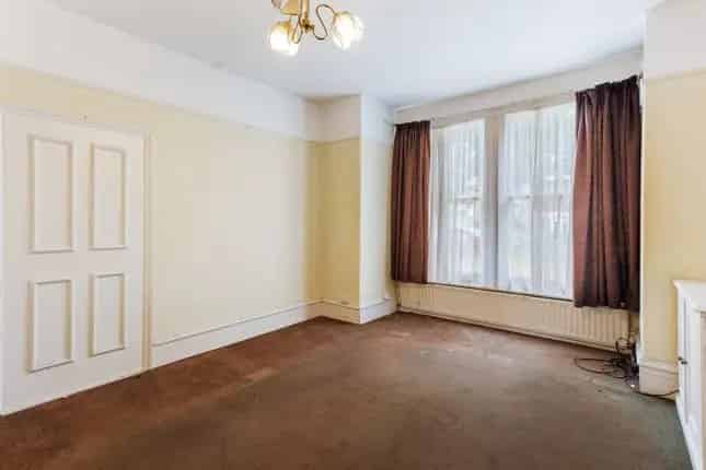 Six Bedroom Edwardian House - Renovation Project