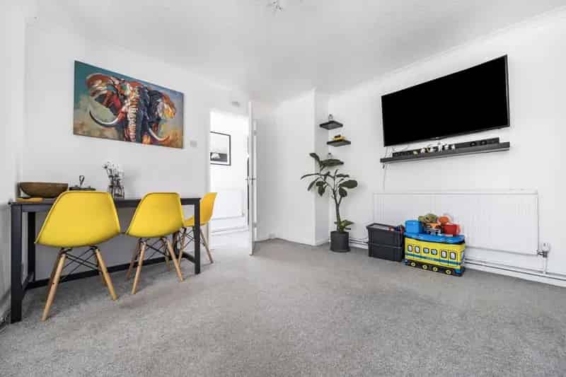 House For Rent , Crawley, England