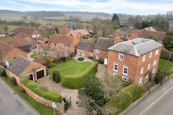 The Manor House - Exceptional Period Family Home