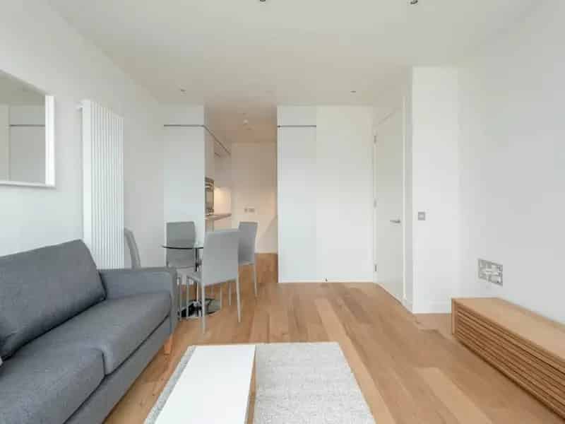 1 Bedroom Flat to Rent in Quartermile Edinburgh