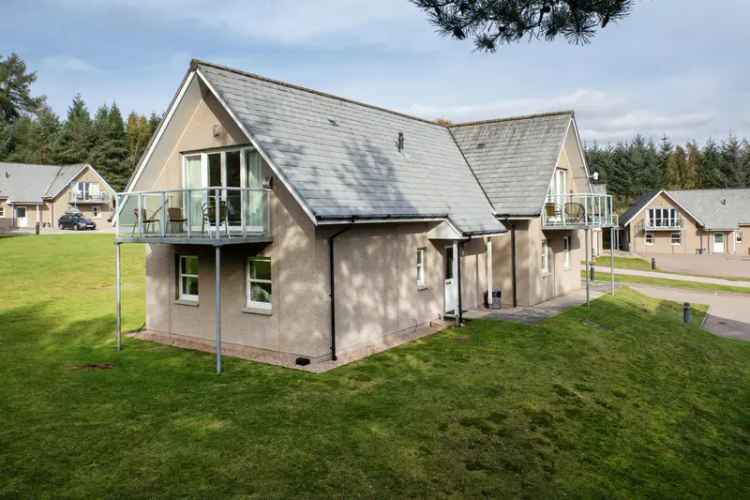 House For Sale in Inchmarlo, Scotland