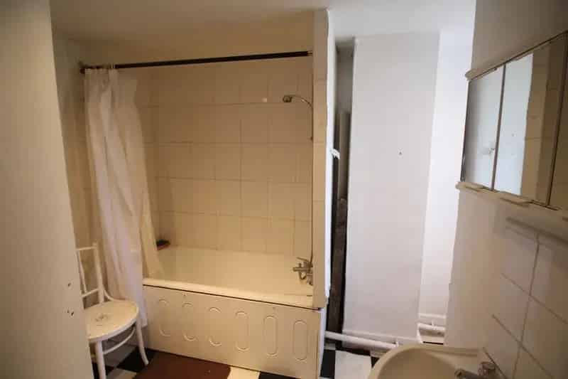 4 Bedroom Apartment House to Rent
