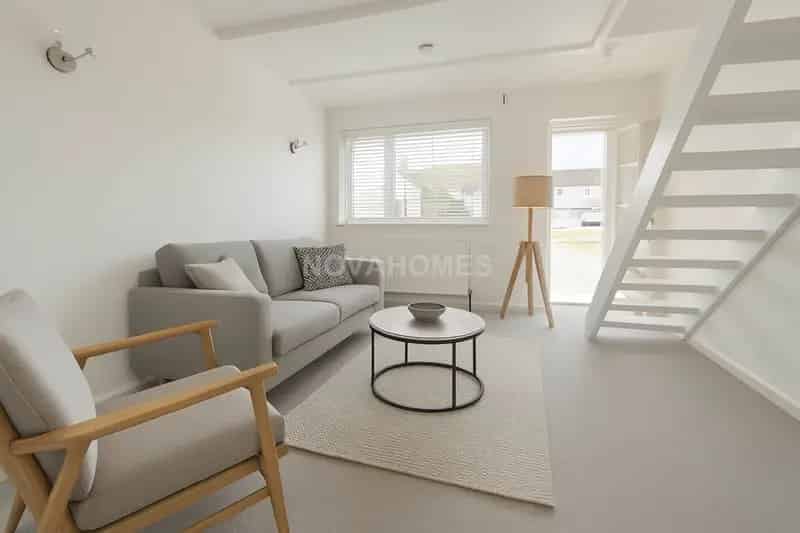 2 Bedroom Terraced House to Rent Beacon Park