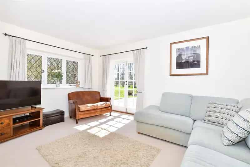 2 Bedroom Detached House for Sale in Laddingford