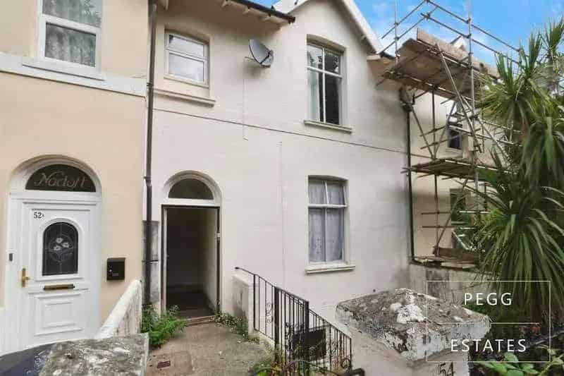 1 bed house for sale