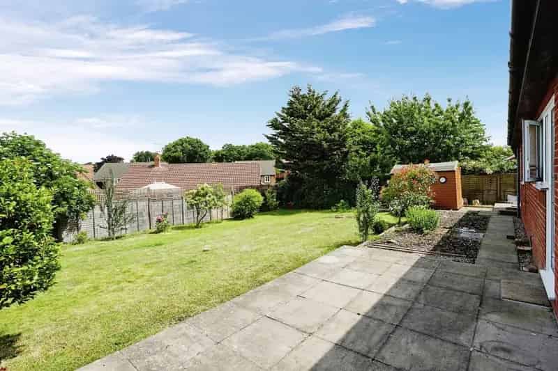 3 Bedroom Detached Bungalow in Cromer