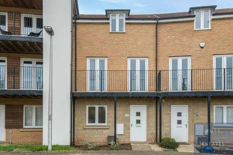 4 Bedroom Terraced House for Sale