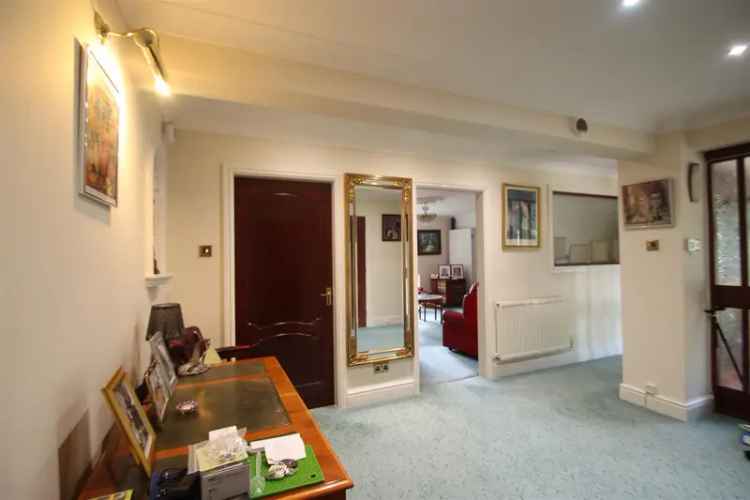 3 Bedroom Detached Bungalow House to Rent