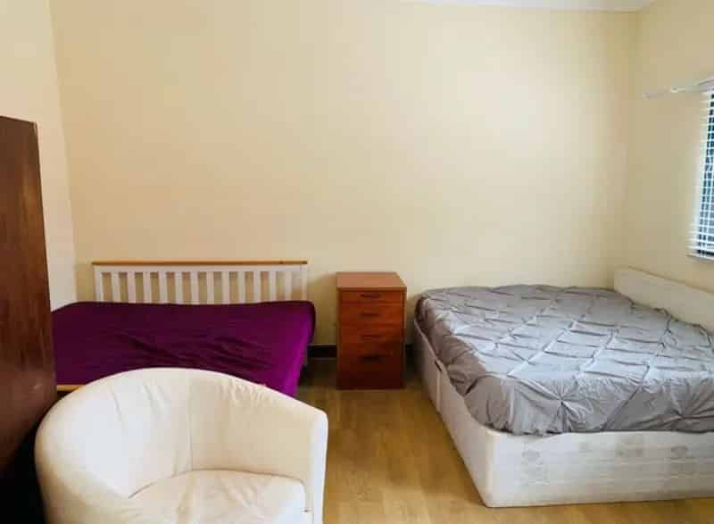 1 Bedroom Flat House to Rent