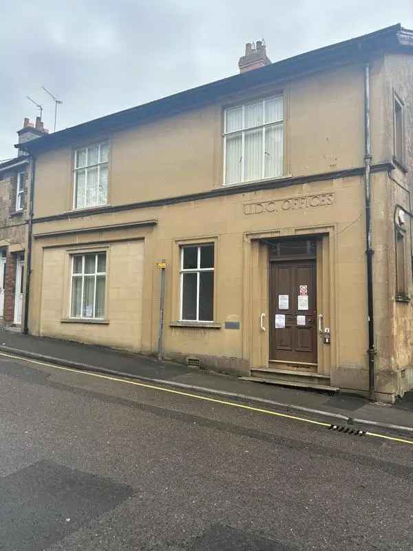 Office For Sale in Ilminster, England