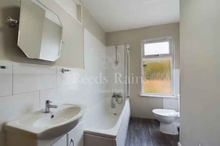 2 Bedroom End Terrace House for Sale Stone Kent