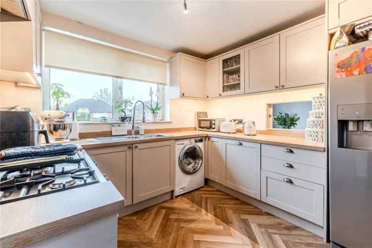 House For Sale in Wakefield, England