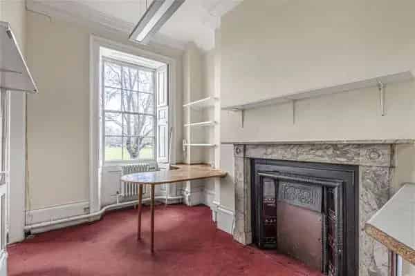 Grade II Listed Georgian Townhouse For Sale