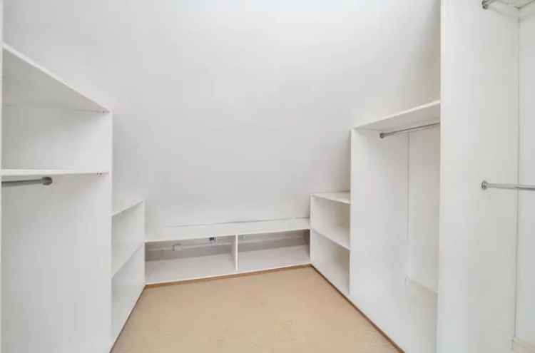 4 Bed Detached House for Sale in Hatherden