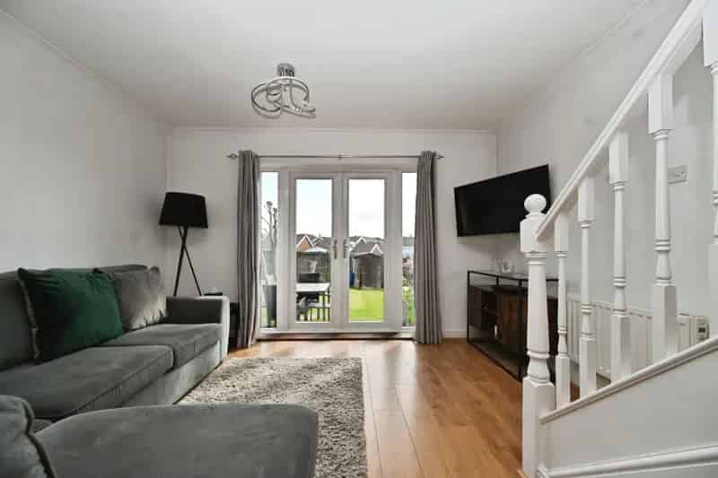2 Bedroom House For Sale Yeadon