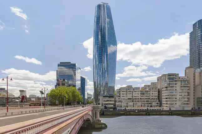 Luxury 2-Bed Apartment in One Blackfriars London