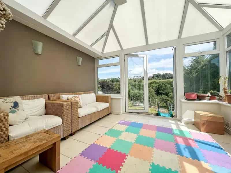 4 Bedroom Detached Bungalow For Sale