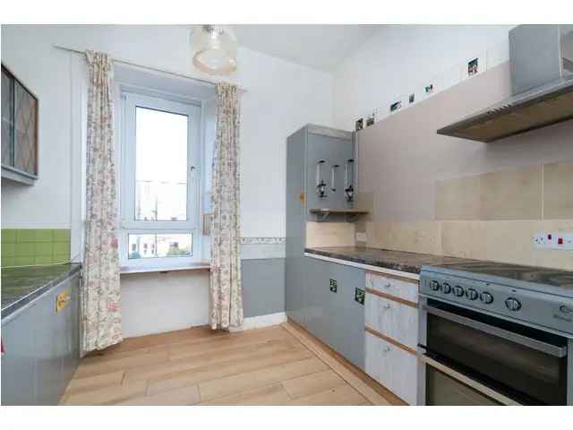 1 Bedroom Flat for Sale Near Fisherrow Links