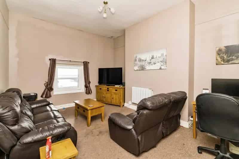 Five Seafront One-Bedroom Flats - Investment Opportunity