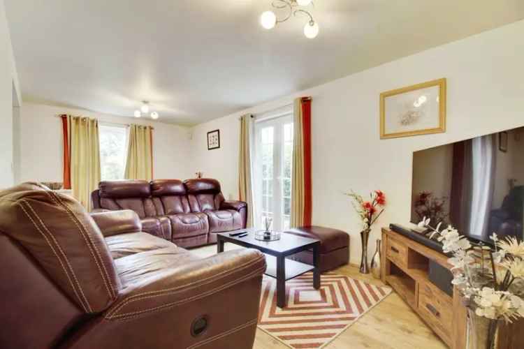 Two Bedroom Ground Floor Apartment Welwyn Garden City