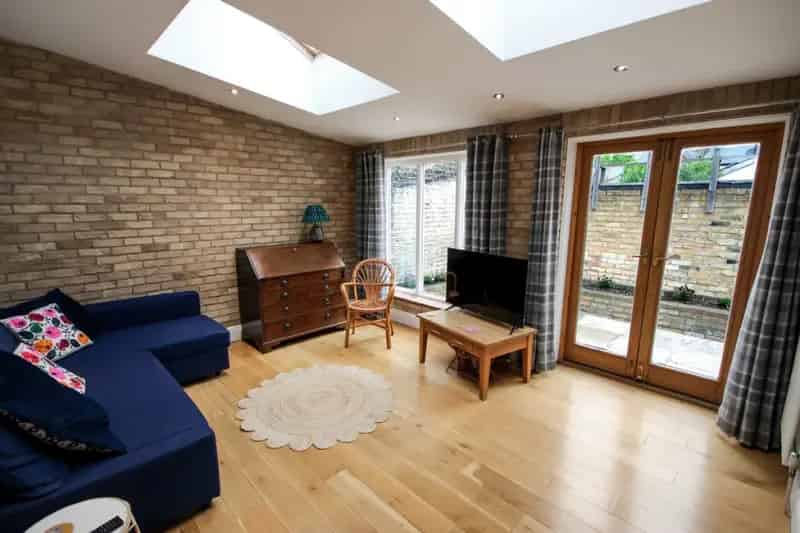 3 Bedroom House For Sale Near Cambridge Station