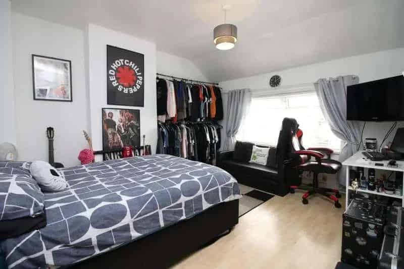 3 Bed Semi Detached House For Sale