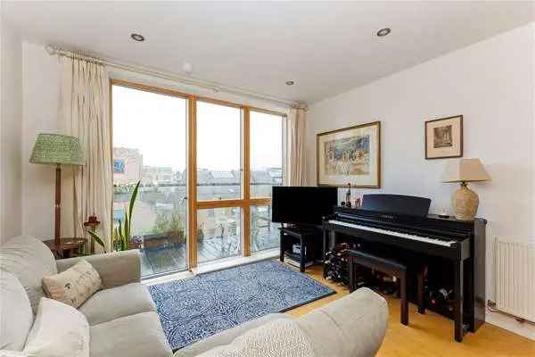 Downham Wharf, 28 Hertford Road, London, N1 5QT | Property for sale | Savills