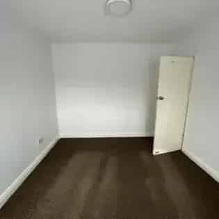2 3 Bedroom Flat Great Barr Birmingham Newly Decorated
