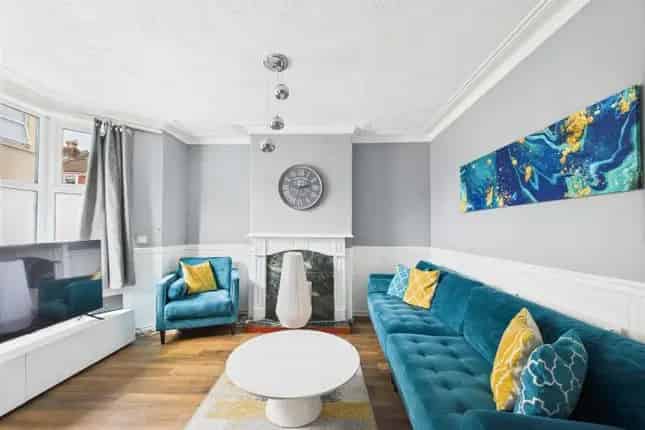 3 Bedroom House for Sale Albert Parade Bristol BS5