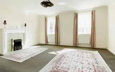 3-Bedroom Townhouse in St Leonards Exeter Modern End Terrace House