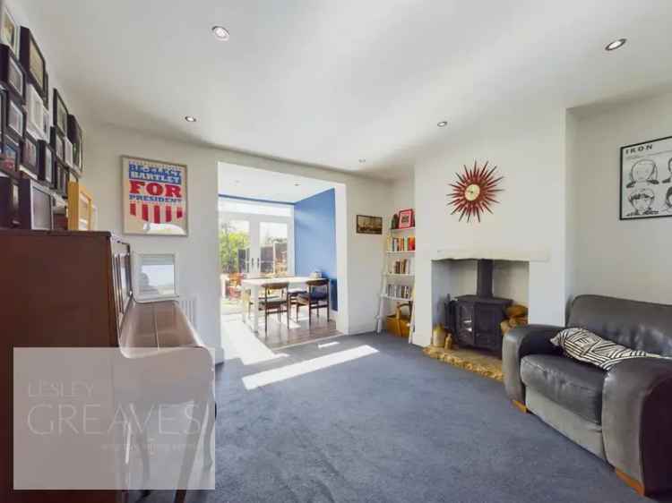 4 bedroom semi-detached house for sale