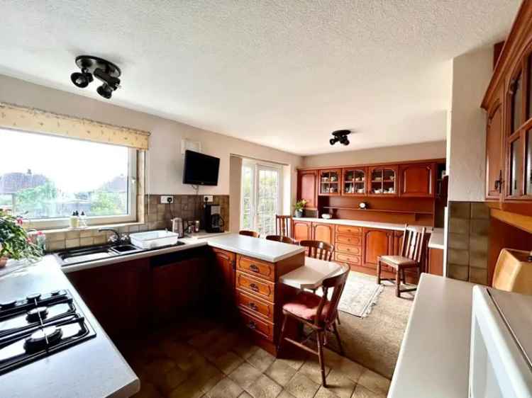 3 Bedroom House For Sale