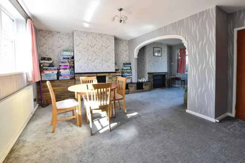 3 Bedroom House For Sale Lincoln Gardens