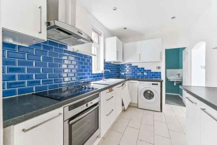 3 bed flat for sale