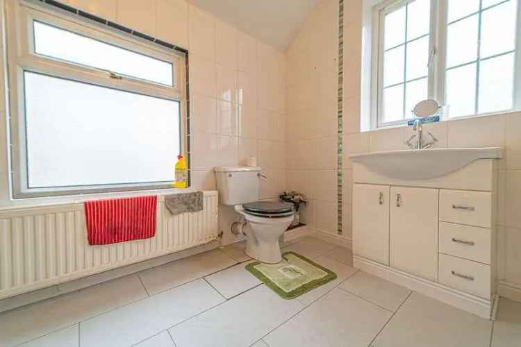 2 Bed Mid Terrace House For Sale