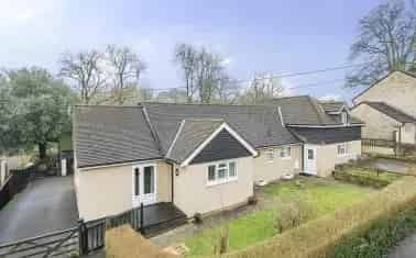 Spacious Chalet Home with Studio Annexe and Stunning Views