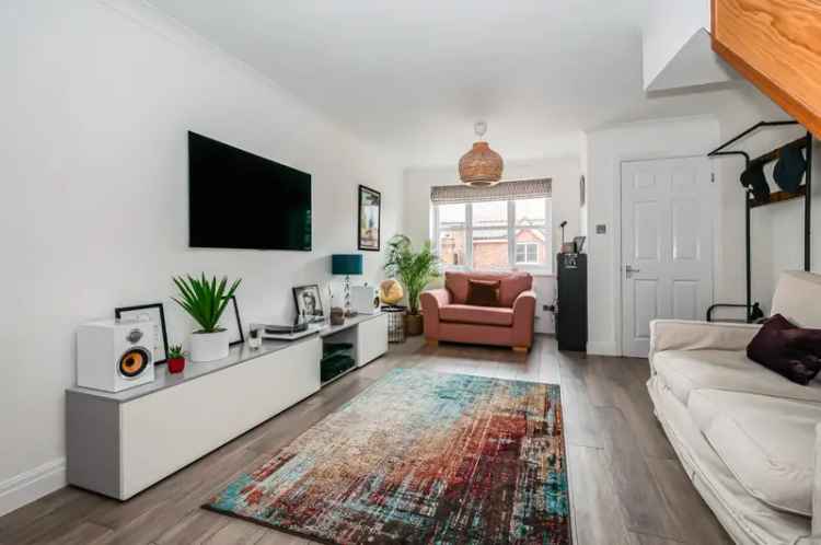 2 Bedroom House For Sale in Beverley
