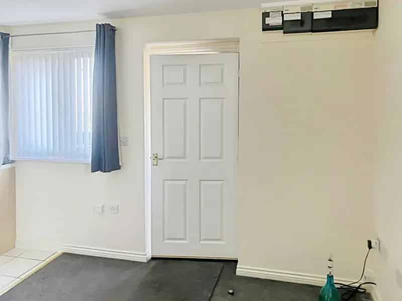 1 Bedroom Maisonette for Sale - No Onward Chain