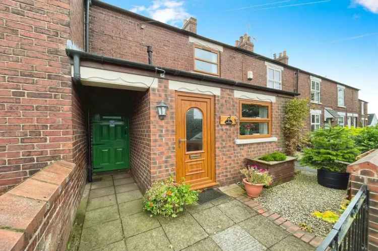 2 Bedroom Mid Terrace House for Sale Hensall North Yorkshire