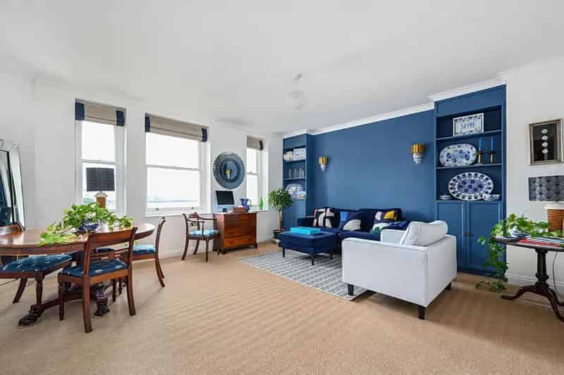 2 Bedroom Apartment for Sale Brighton Seafront