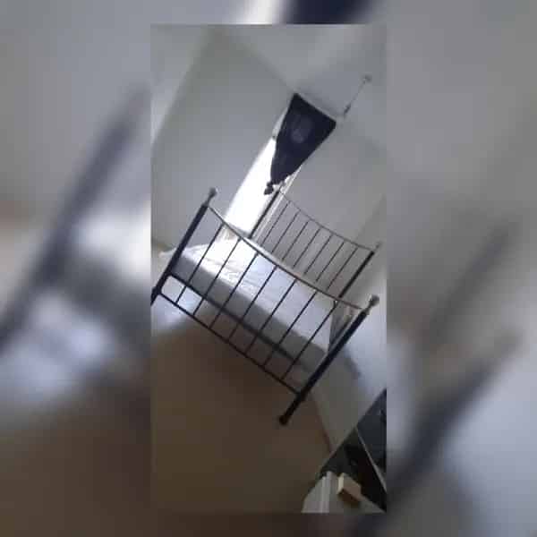 2 Bed 2nd Floor Flat Large Balcony Ensuite Bathroom