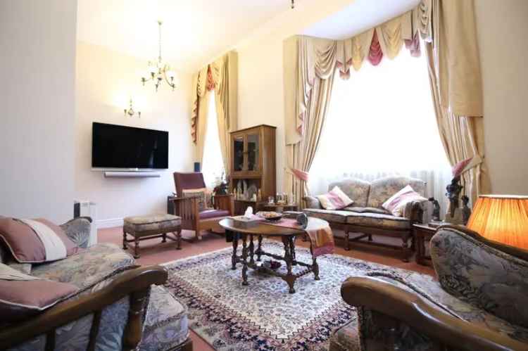 3 Bedroom Flat for Sale Lancashire BL9