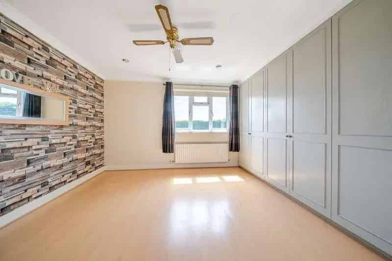 4 Bed Detached House for Sale Windlesham Field