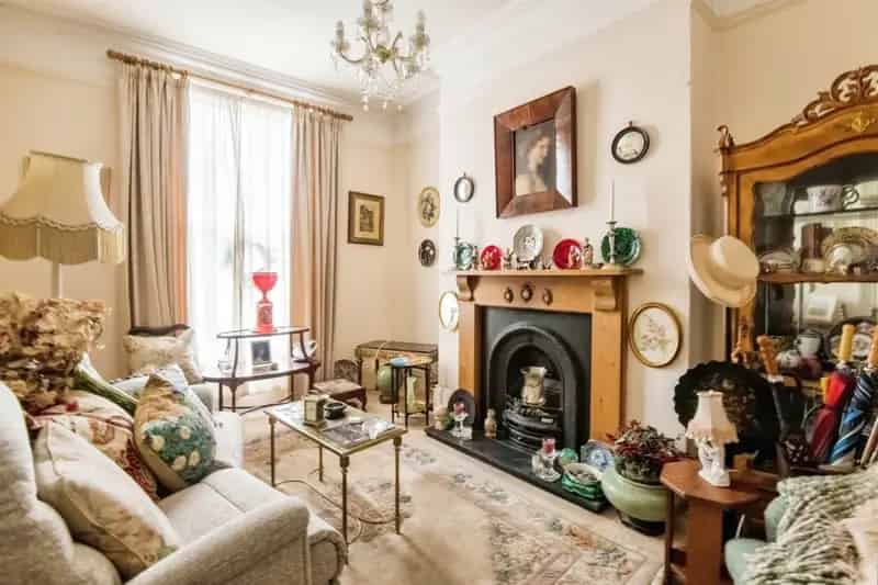 Grade II Listed 4 Bedroom House Tiverton Town Centre