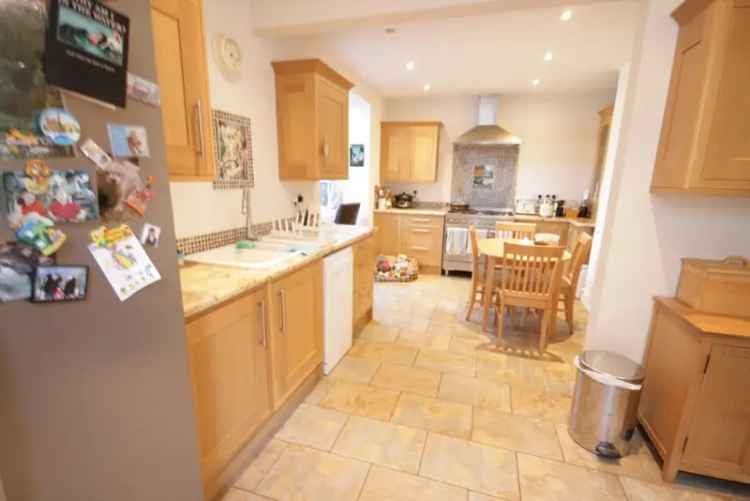 4 Bedroom House To Rent
