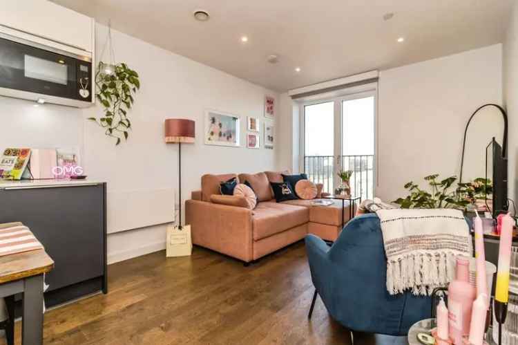 1 Bedroom Flat to Rent Salford M3 Luxury Apartment June 2025