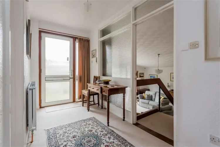 3 Bed Detached Bungalow Kilmacolm - Family Home