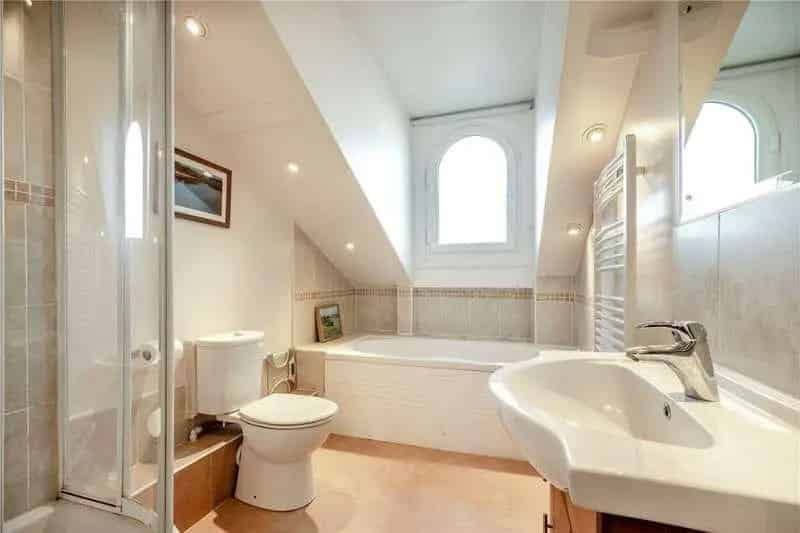 2 Bed Flat for Sale Ablington Lansdown Road