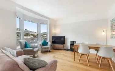 Flat For Sale in South Hams, England